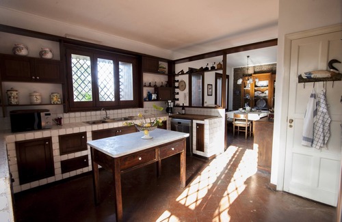 Linera Villa | Villa con piscina privada y jardín amueblado, barbacoa y comedor externo