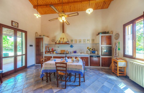 Scicli Villa | Siciliano Perfume, casas con piscina