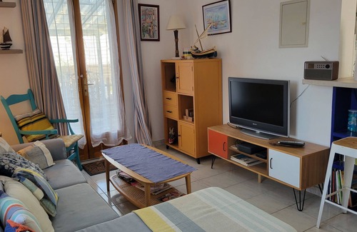 La Franqui Casa | Villa with swimming pool and large outdoor areas 15 minutes walk from the beach