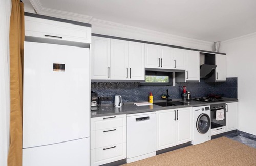 Dalyan Villa | Villa Wonder - Cinco Habitaciones Villa, Capacidad 9