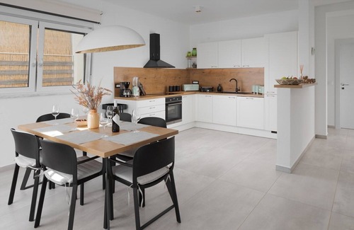 Vinkuran Apartamento | Villa Ziggi / Villa Ziggi! Apartment mit privatem Pool