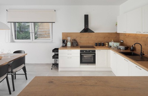 Vinkuran Apartamento | Villa Ziggi / Villa Ziggi! Apartment mit privatem Pool