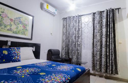 Kasoa Hotel | Village Francophone Hotel