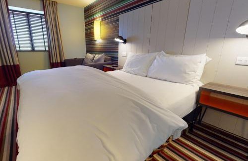 Shiremoor Hotel | Village Hotel Newcastle