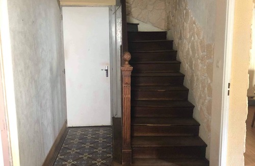 Le Donjon Casa | VILLAGE HOUSE