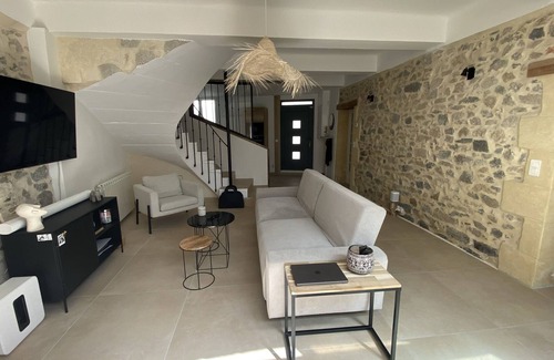 Caveirac Casa | Village house with swimming pool, like Bali in the south of France