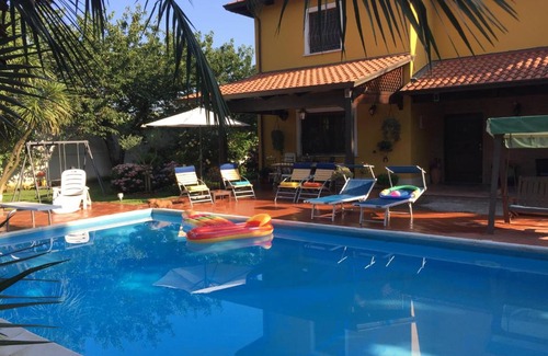 Capua Cama Y Desayuno | villagianna