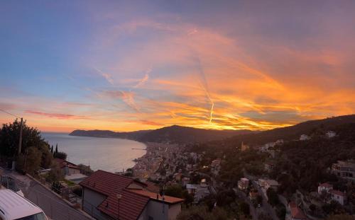 Alassio Apartamento | Villalino Tre Palme, Pool, 2 Schlafzimmer, 2 Bäder, Pool, Terrasse, Outdoor Fitness
