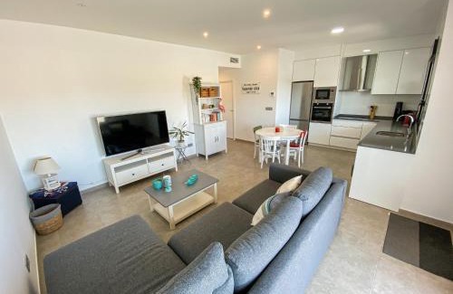 Los Imbernones Apartamento | Villamar 19 - Planta baja con 2 terrazas cerca de las salinas