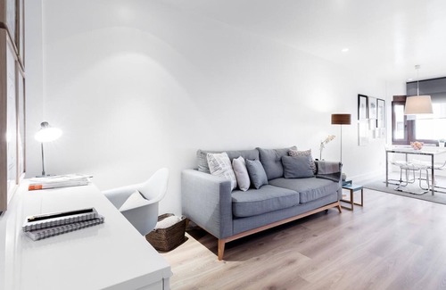 Recoletos Apartamento | Villanueva Apartment I