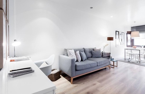 Recoletos Apartamento | Villanueva Apartment I