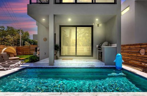 Tarpon River Casa | VillaPlaya brand new home, modern style resort!