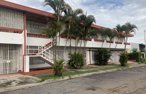 San José Apartamento | VillaRegis en Zapote a 10 minutos del centro de San Josè