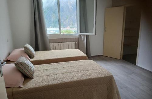 Villargondran Apartamento | VILLARGONDRAN ski en Maurienne garage vélos