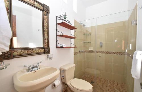 North End Hotel | Villas Amalia Hotel