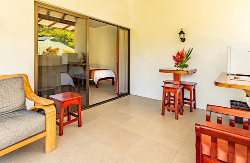 Dominical Hotel | Villas Rio Mar