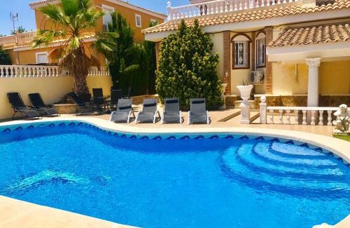 Puerto Marino Apartamento | Villas Yanina Luxe Gran Alacant Heated Private Pool