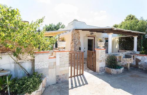 Torre Pali Casa | Villetta Aloe con piccola piscina by Apulia home
