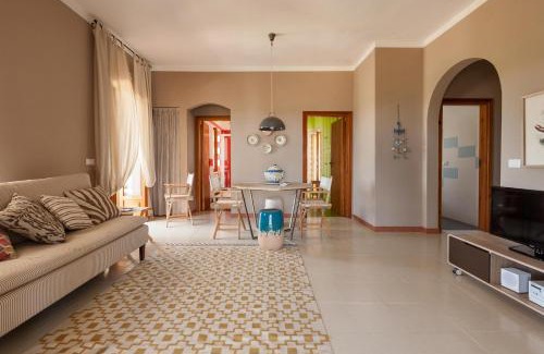 Villanova Casa | Villetta Piramo by Wonderful Italy