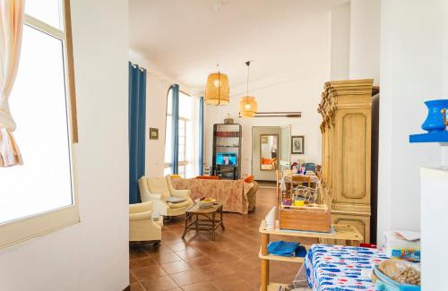 Sant'Isidoro Apartamento | Villetta Sirena Near The Beach - Happy Rentals