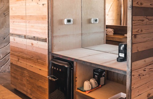 El Sauzal Casa | Vineyard Desert House -CuatroCuatros-CasaUno