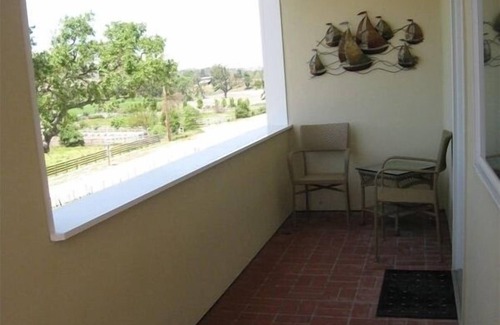 Paso Robles Apartamento | Vineyard Guest House, fabulosas vistas y estacionamiento cubierto