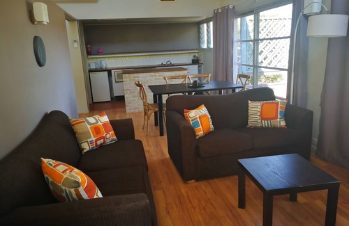 Lovedale Casa | Vineyard Hill