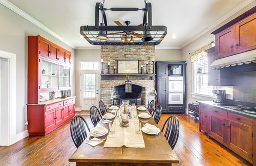 Verona Casa | Vineyard Retreat at George Vest Historical Home