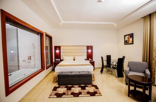 Okpanam Hotel | VINMILAN Hotel & Resort