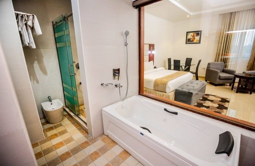 Okpanam Hotel | VINMILAN Hotel & Resort