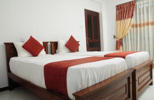 Kandy Hotel | Vino Villa Tourists & Local Accommodations - 24 Hrs