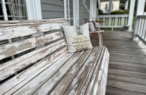 Beauregard Town Historic District Casa | ☆ Vintage Downtown Shotgun Home de LSU ☆ Lavadora / Secadora ☆ Se Habla Español