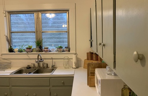 Chester Otro | Vintage Farm House