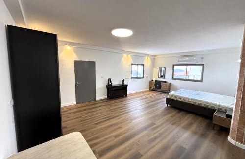 Daliyat al-Karmel Casa | Vintage In Village