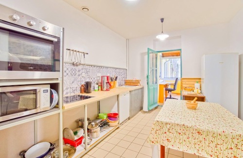 Gornies Casa | Retiro vintage junto al Vis