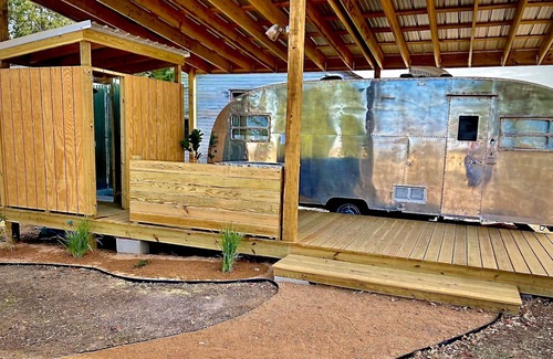 Burton Casa | Vintage RV and outdoor space minutes from Round Top and Brenham!