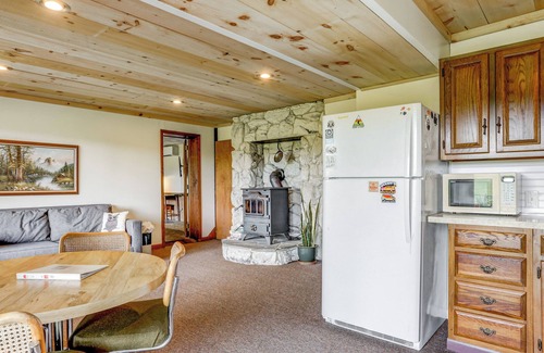 Willow Street Apartamento | Vintage Style Apartment with Amazing Views of Amish Farmland