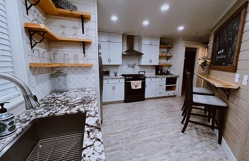 Shingletown Casa | Viola Pines - Entire Home