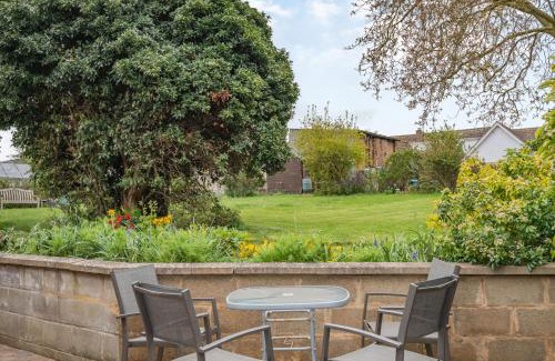 Feltwell Casa | Violet Cottage