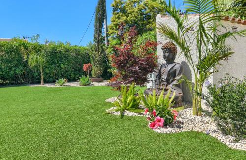 Panorama Villa | Violette by Aguilarent