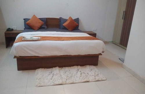 Gomti Nagar Hotel | Virasat Vistar Gateway