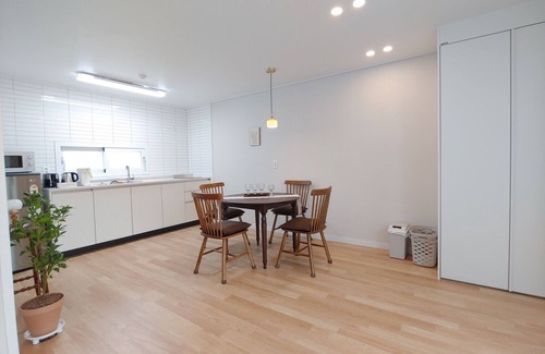 Hallim Casa | Viravi Stay