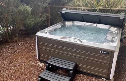 Eureka Casa | Vista House*Hot Tub* *Ocean & Bay Views*