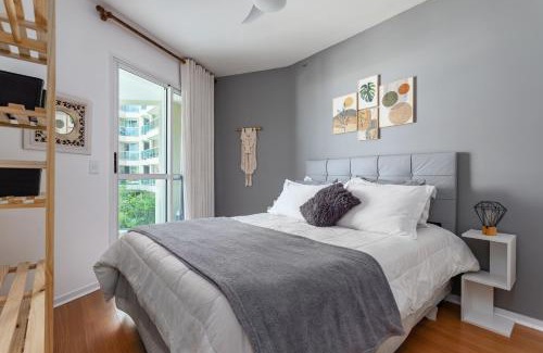 Recreio dos Bandeirantes Apartamento | Vista Mar - Resort Carioca - WIFI 500Mb