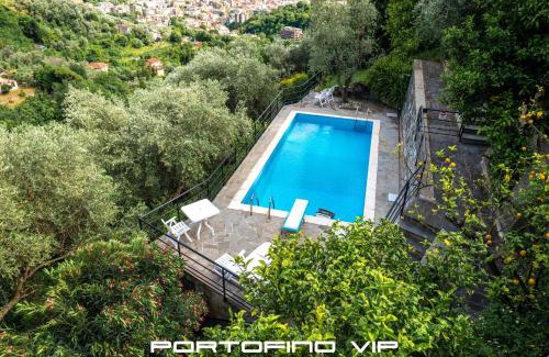 Rapallo Apartamento | Vista nel blù con piscina by PortofinoVip