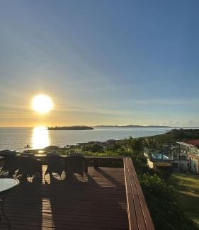 Praia Rasa Casa | Vista para o mar, Praia e Piscina no Condomínio Búzios Resort Pé na Areia