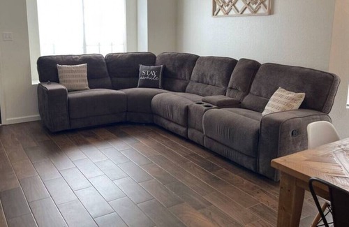 Sierra Vista Casa | Vista Retreat - Country Club Estates