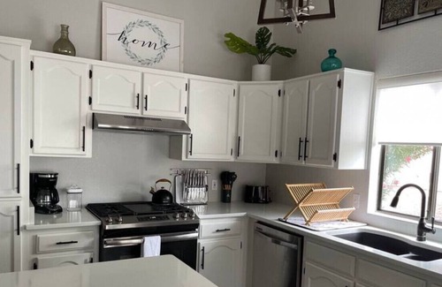 Sierra Vista Casa | Vista Retreat - Country Club Estates