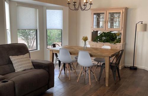 Sierra Vista Casa | Vista Retreat - Country Club Estates