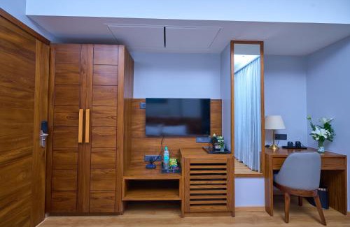 Sahakar Nagar Hotel | Visthara Hotel